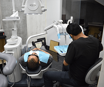 advantages-of-dental-implants-over-dentures-or-a-bridge-previaimplantcenter